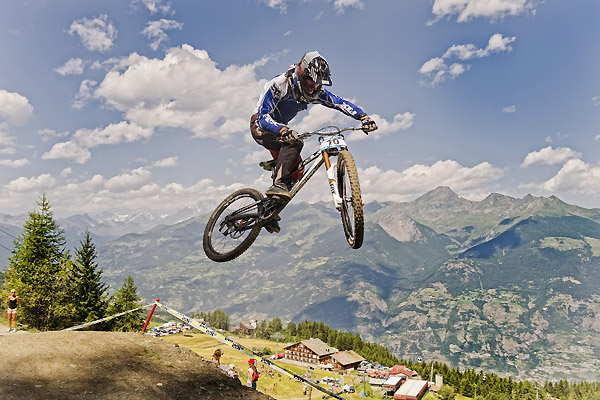Hotel Tivet - Pila | Mountain Bike in Pila